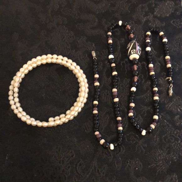 Glass Bead Necklace and Simulated Pearls Necklace/Bracelet - Picture 4 of 4